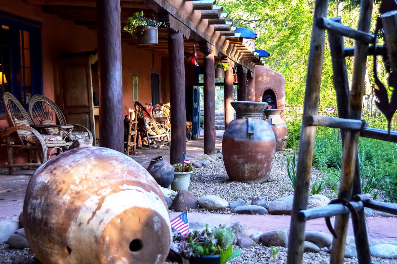 Ranchos de Taos Adobe And Pines Inn Bed And Breakfast מראה חיצוני תמונה