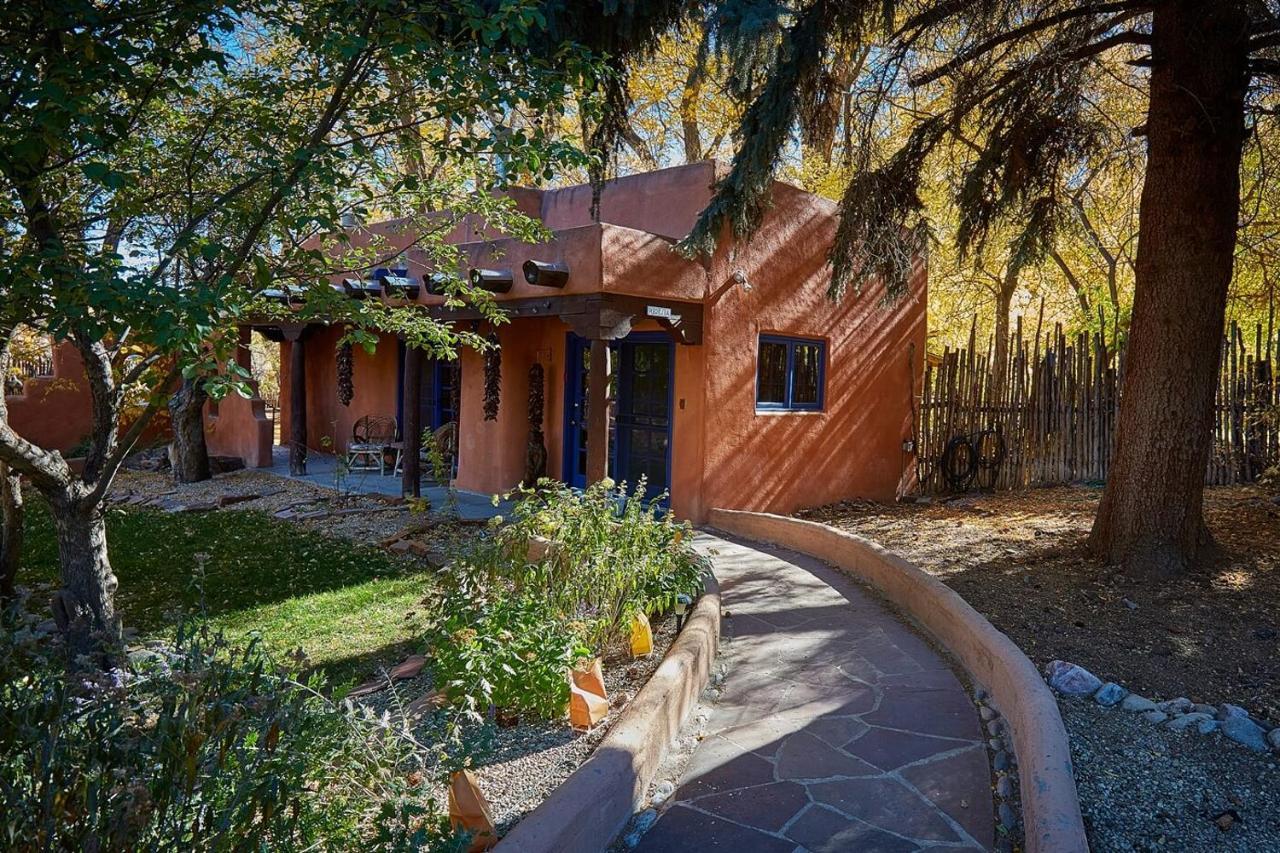 Ranchos de Taos Adobe And Pines Inn Bed And Breakfast מראה חיצוני תמונה