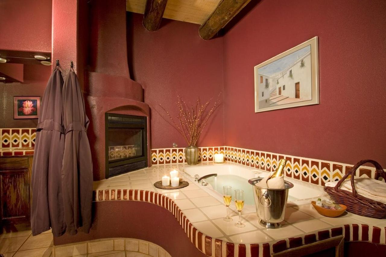 Ranchos de Taos Adobe And Pines Inn Bed And Breakfast מראה חיצוני תמונה