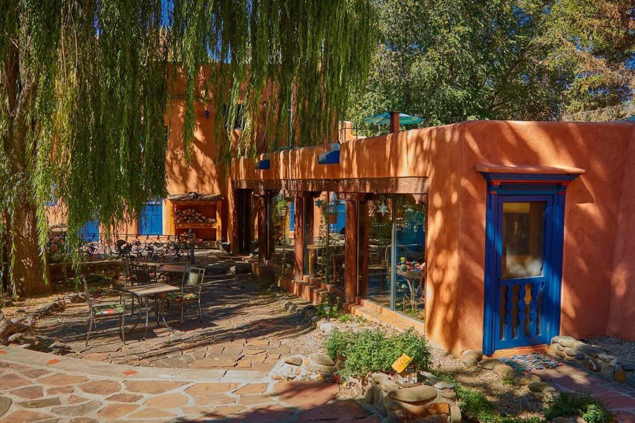 Ranchos de Taos Adobe And Pines Inn Bed And Breakfast מראה חיצוני תמונה