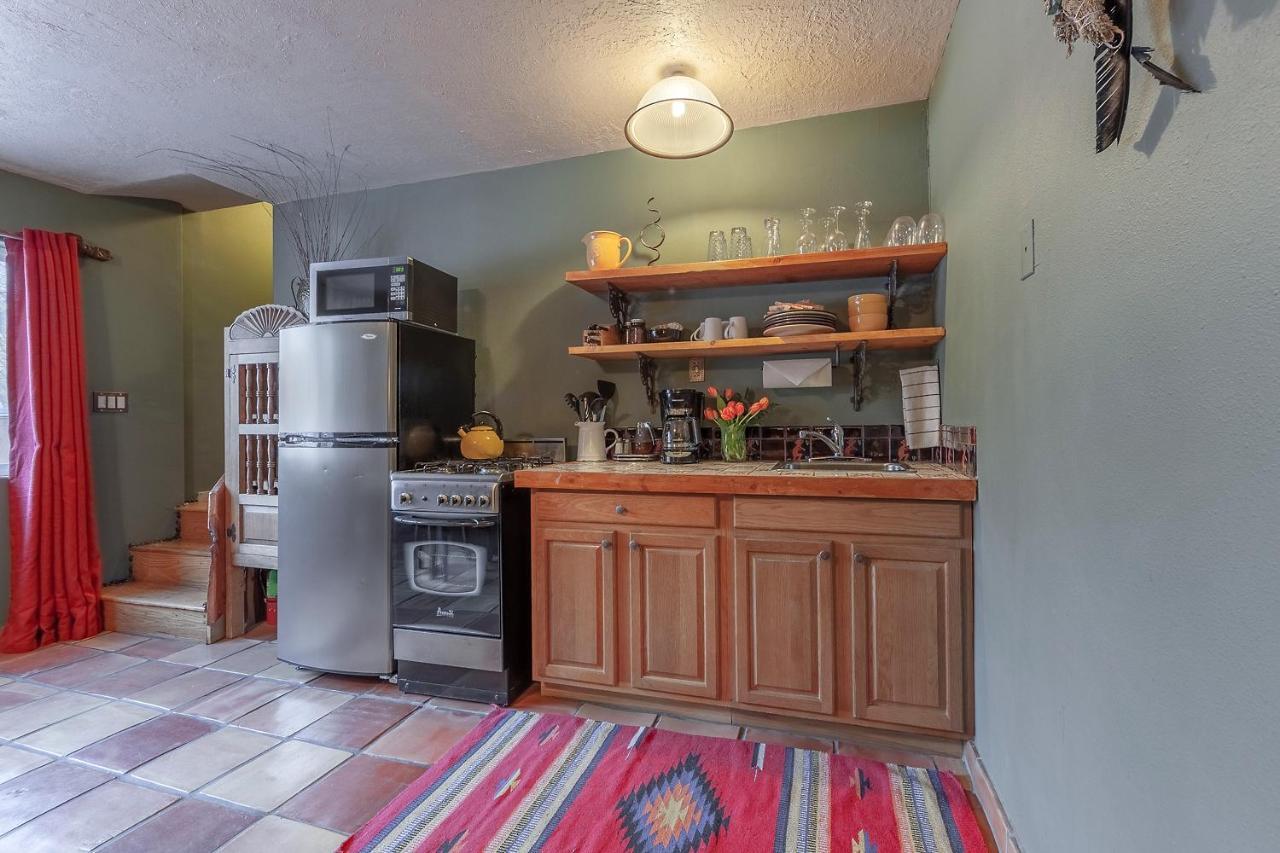 Ranchos de Taos Adobe And Pines Inn Bed And Breakfast מראה חיצוני תמונה