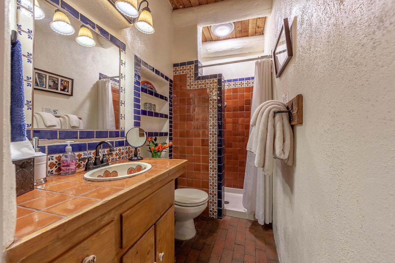 Ranchos de Taos Adobe And Pines Inn Bed And Breakfast מראה חיצוני תמונה