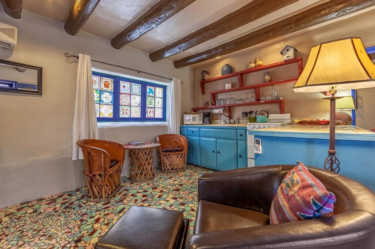 Ranchos de Taos Adobe And Pines Inn Bed And Breakfast מראה חיצוני תמונה