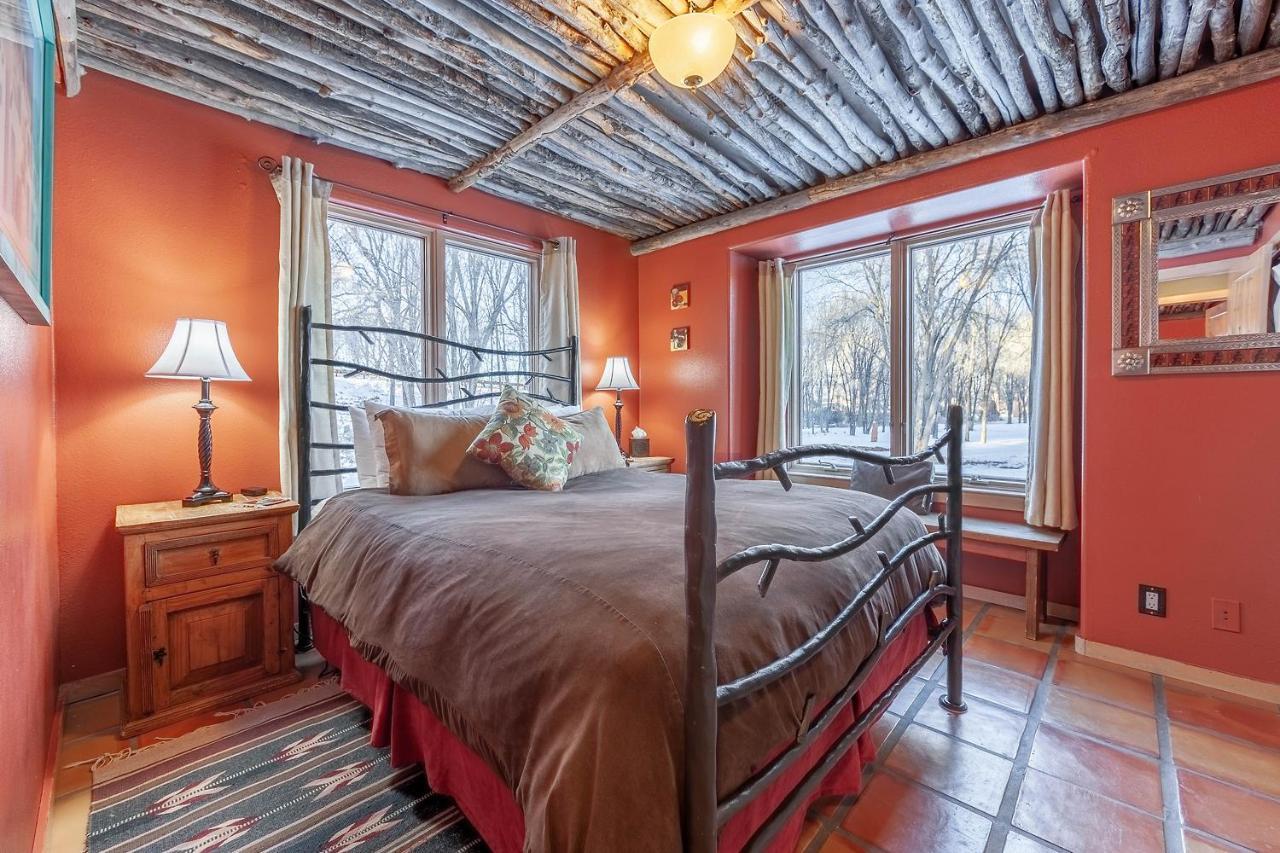 Ranchos de Taos Adobe And Pines Inn Bed And Breakfast מראה חיצוני תמונה